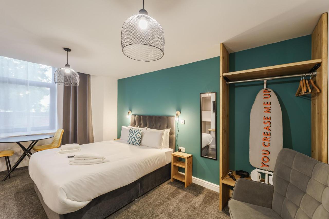 Deluxe Studio Apartments Derby Pokoj fotografie